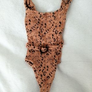 Hunza G Solitaire belted swimsuit